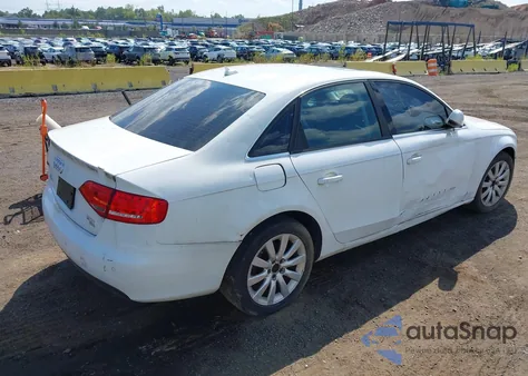 2010 Audi A4 2.0T Premium z USA, uszkodzony, nr VIN WAUFFAFL1AN041481